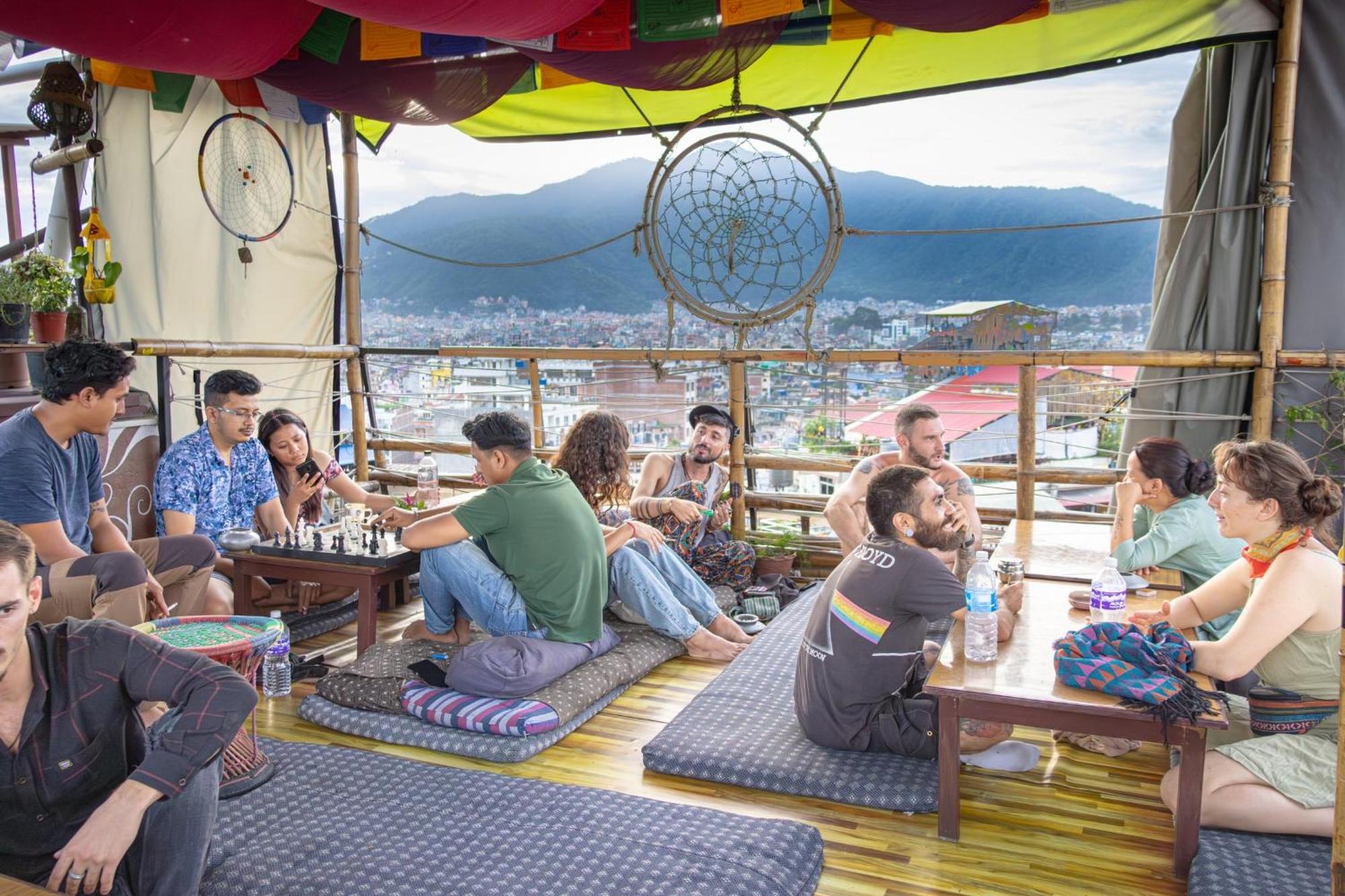 Planet Nomad Hostel Катманду Екстериор снимка