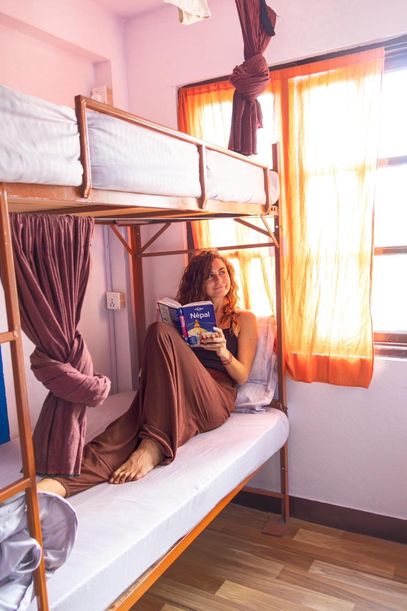 Planet Nomad Hostel Катманду Екстериор снимка