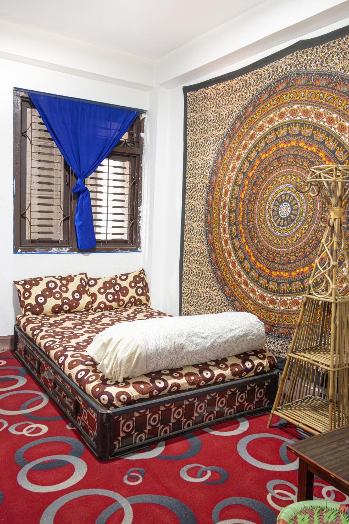 Planet Nomad Hostel Катманду Екстериор снимка